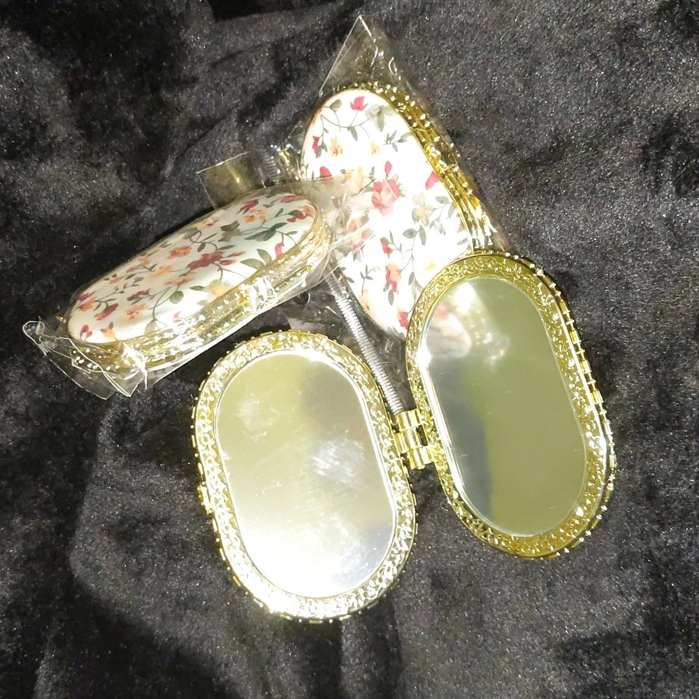 🩵 Cloth Flower Compact Mirror